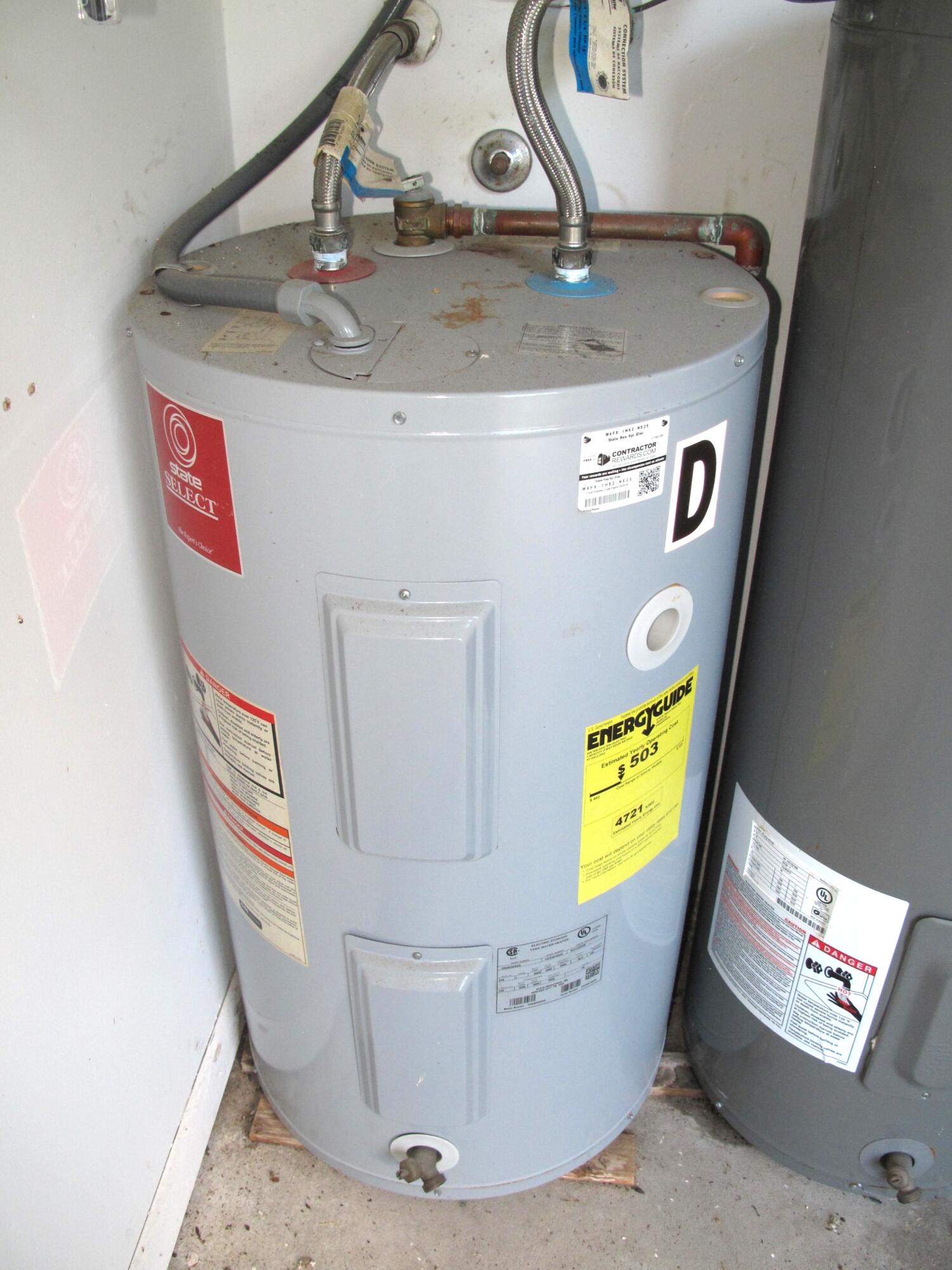 5220 Nesting Way, Unit D Delray Beach, FL 33484 - Photo 26 of 40 Water heater