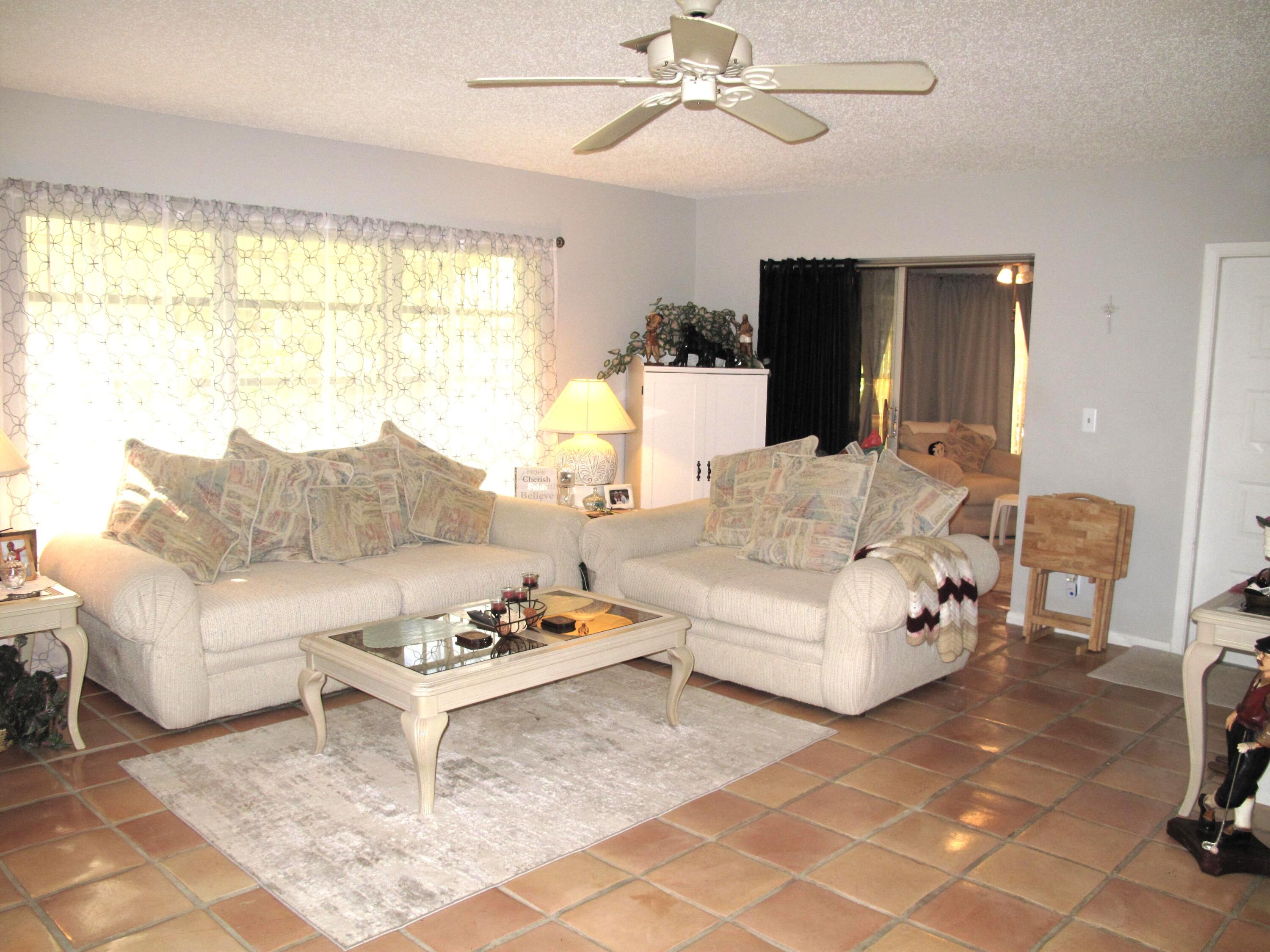 5220 Nesting Way, Unit D Delray Beach, FL 33484 - Photo 7 of 40 Living room (2)