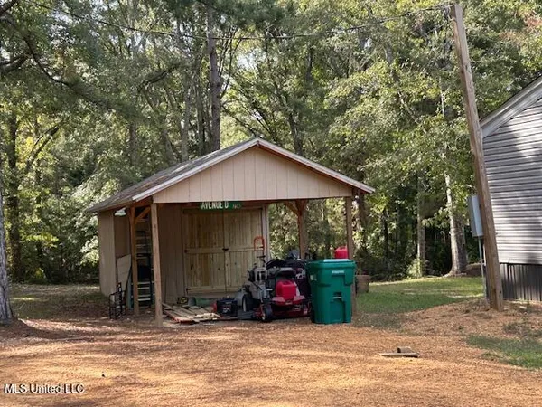 $119,900 | 1044 Summer Oak Lane, Summit, MS 39666
