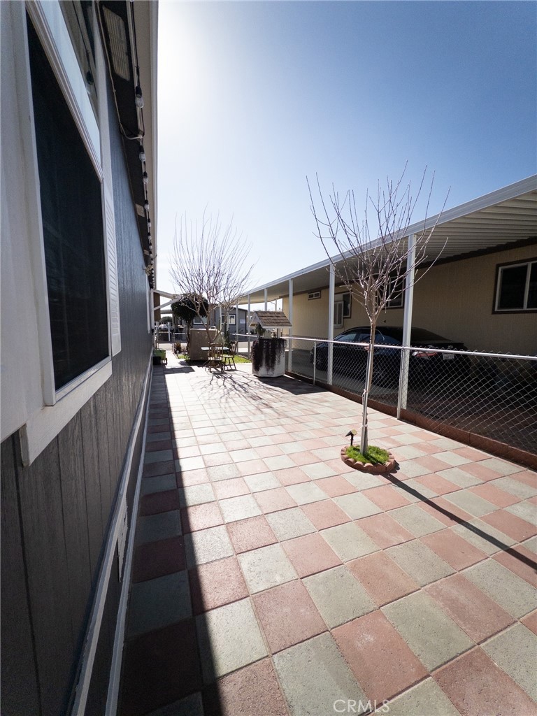 20843 Waalew Road Apple Valley, CA 92307 - Photo 7 of 32 a view of entryway