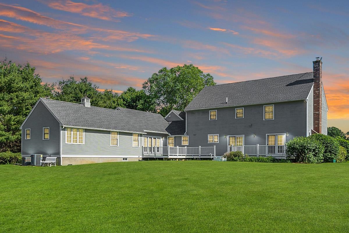 126 Broad Street Hollis, NH 03049 - Photo 29 of 37