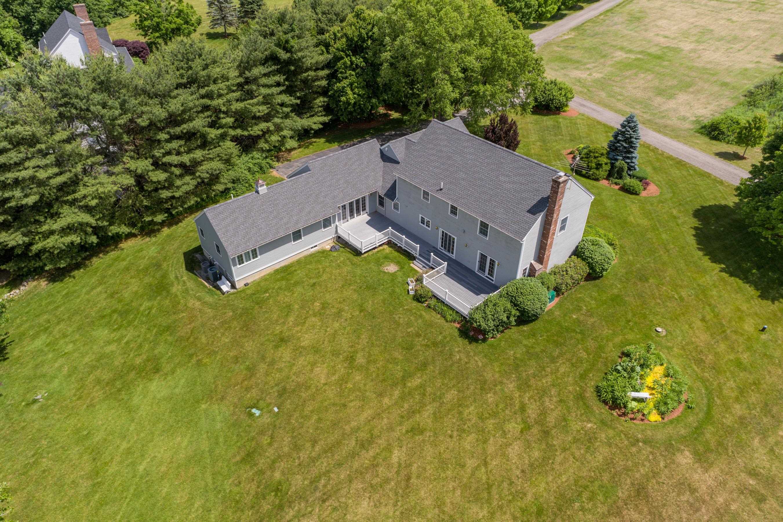 126 Broad Street Hollis, NH 03049 - Photo 30 of 37