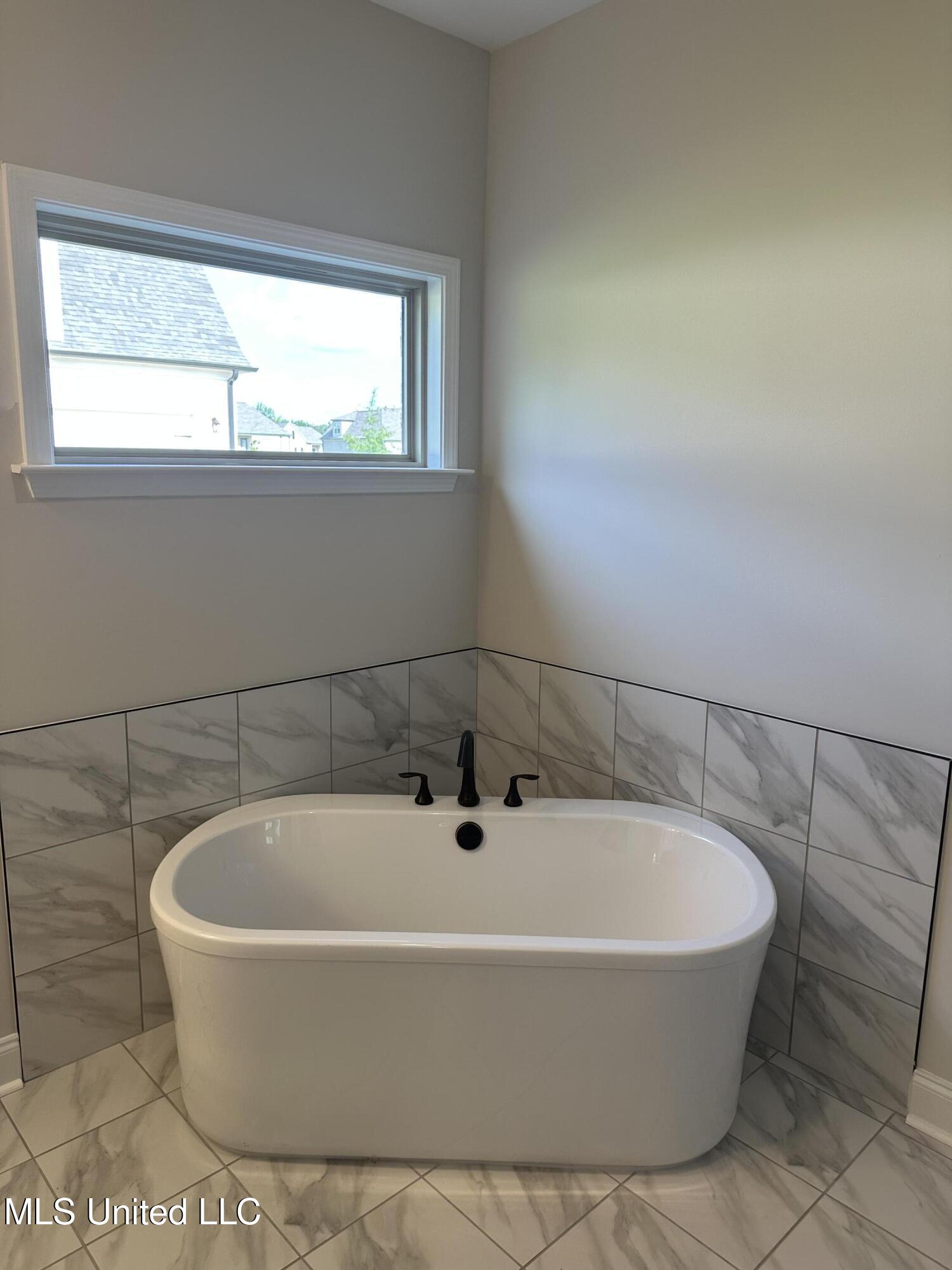 864 Andys Way Hernando, MS 38651 - Photo 14 of 30 IMG_8809