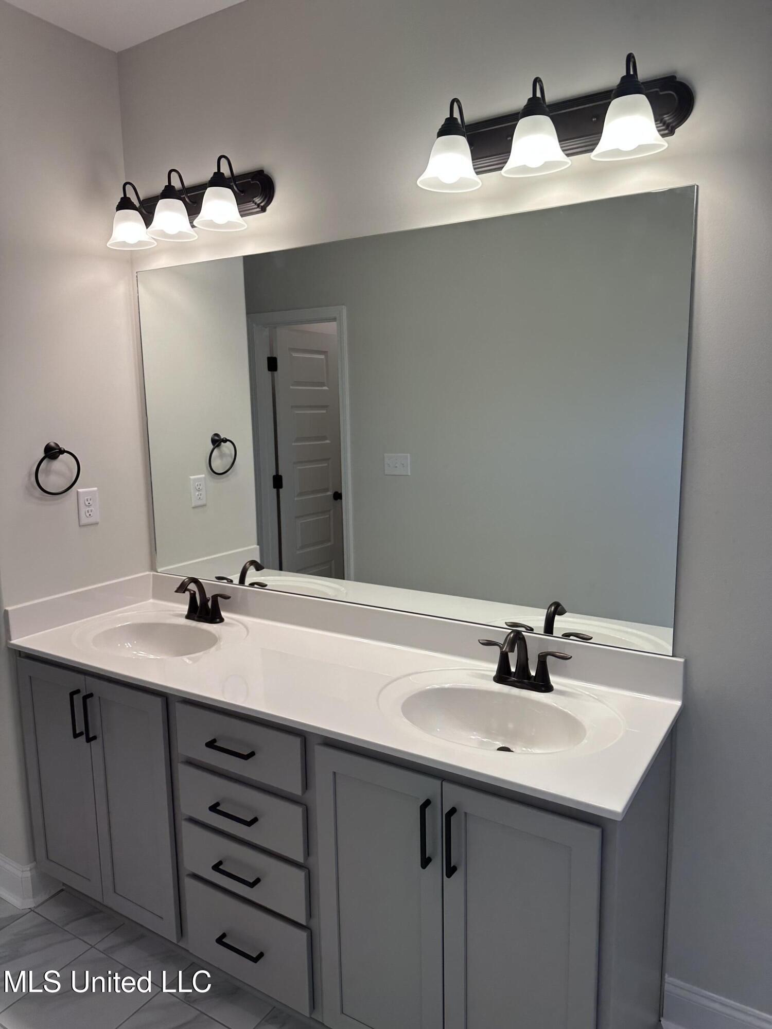 864 Andys Way Hernando, MS 38651 - Photo 17 of 30 IMG_8812