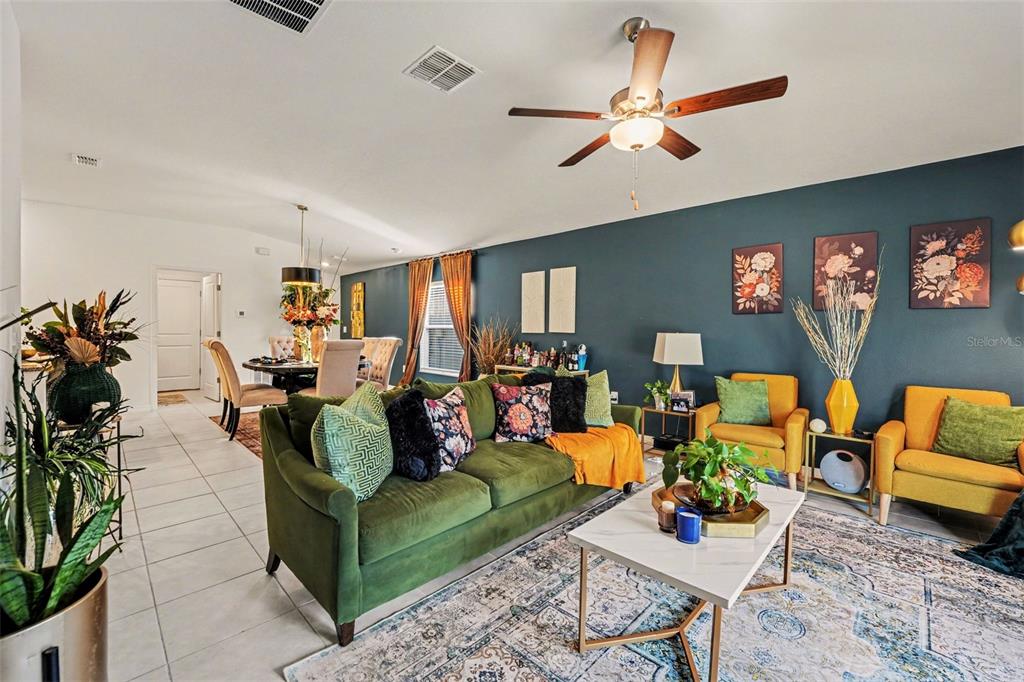 1808 Red Loop Lakeland, FL 33801 - Photo 3 of 24