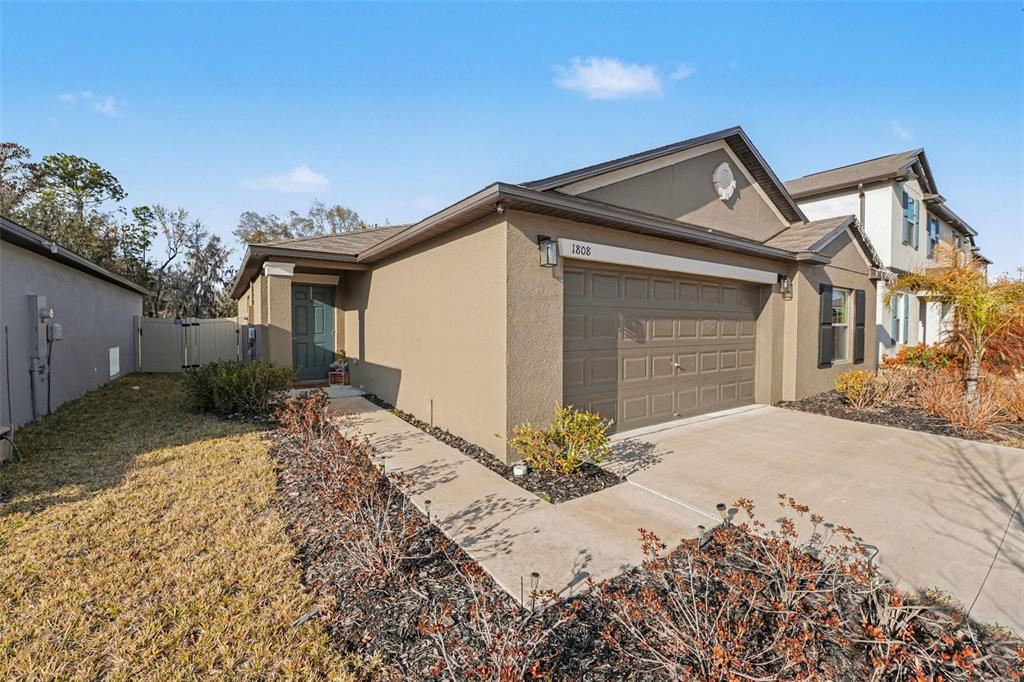 1808 Red Loop Lakeland, FL 33801 - Photo 6 of 24