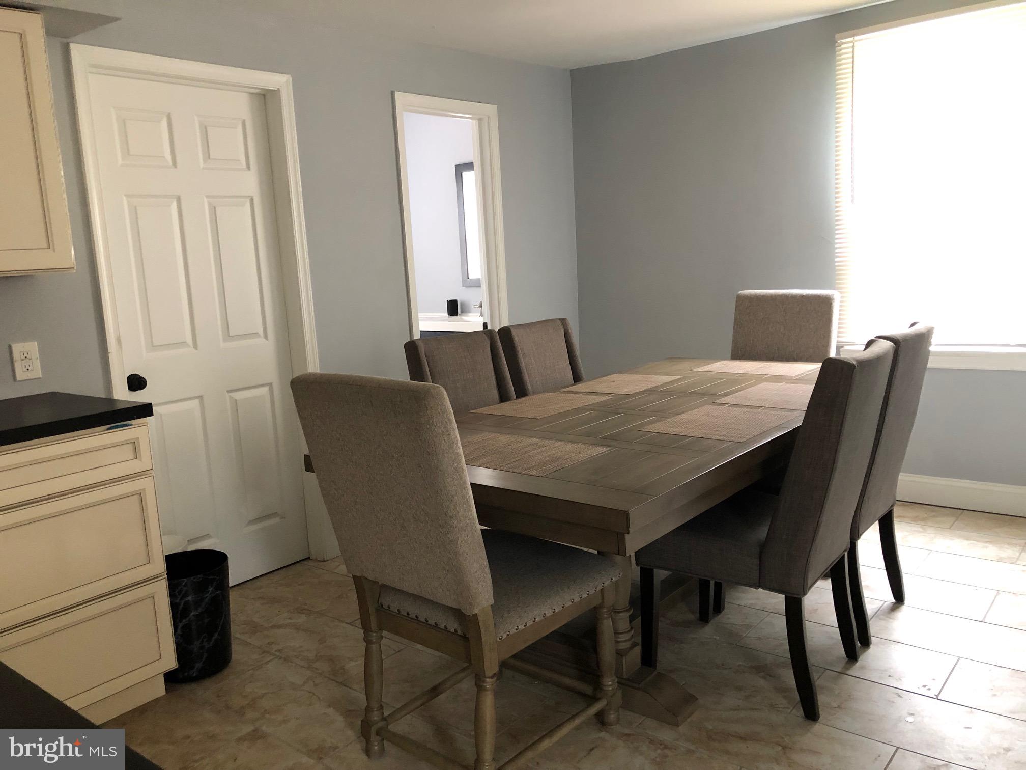 31 Clayton Road Williamstown, NJ 08094 - Photo 6 of 18 31 Clayton Road dining room