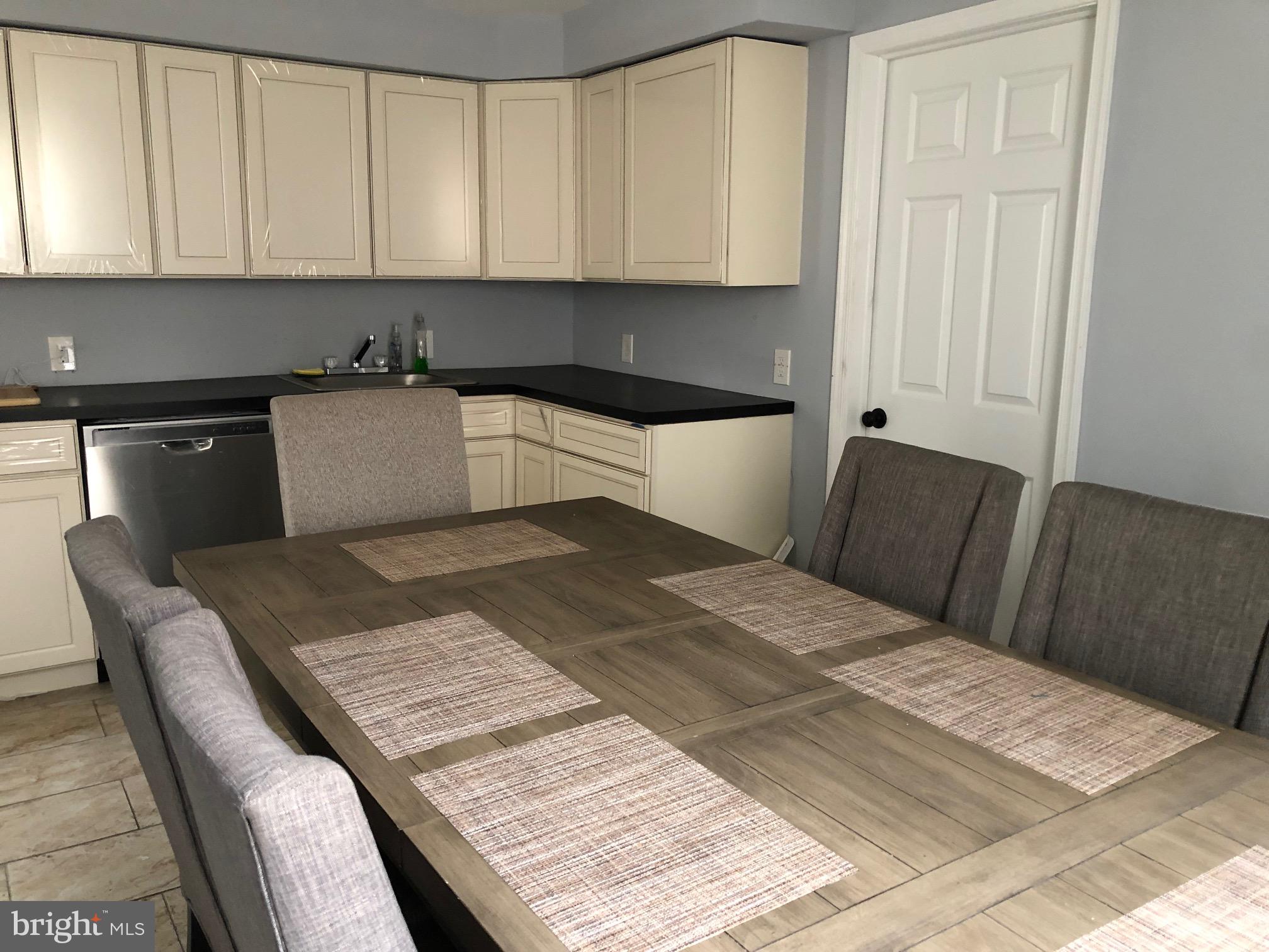 31 Clayton Road Williamstown, NJ 08094 - Photo 7 of 18 31 Clayton Road dining room