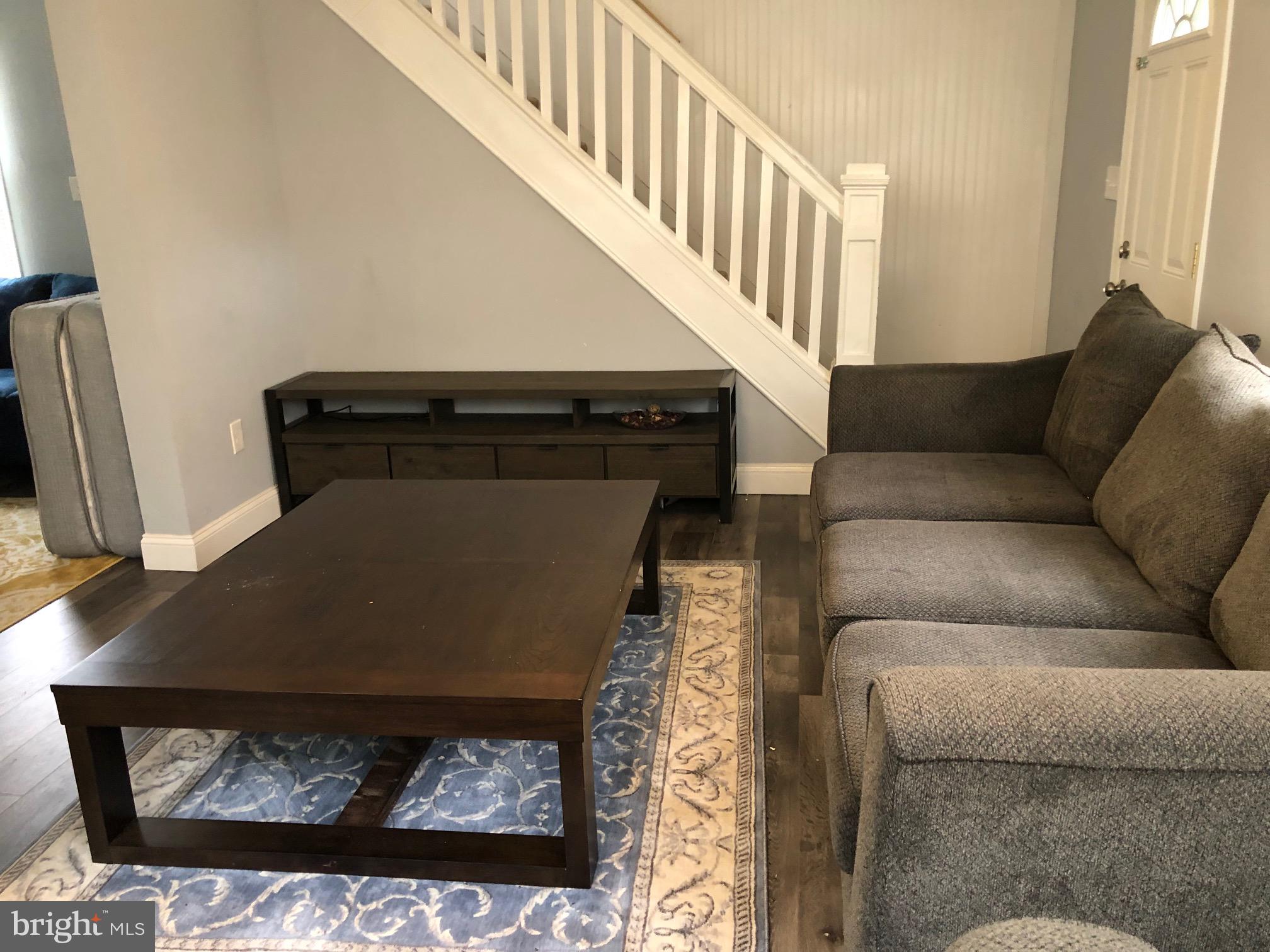 31 Clayton Road Williamstown, NJ 08094 - Photo 10 of 18 31 Clayton Road living room