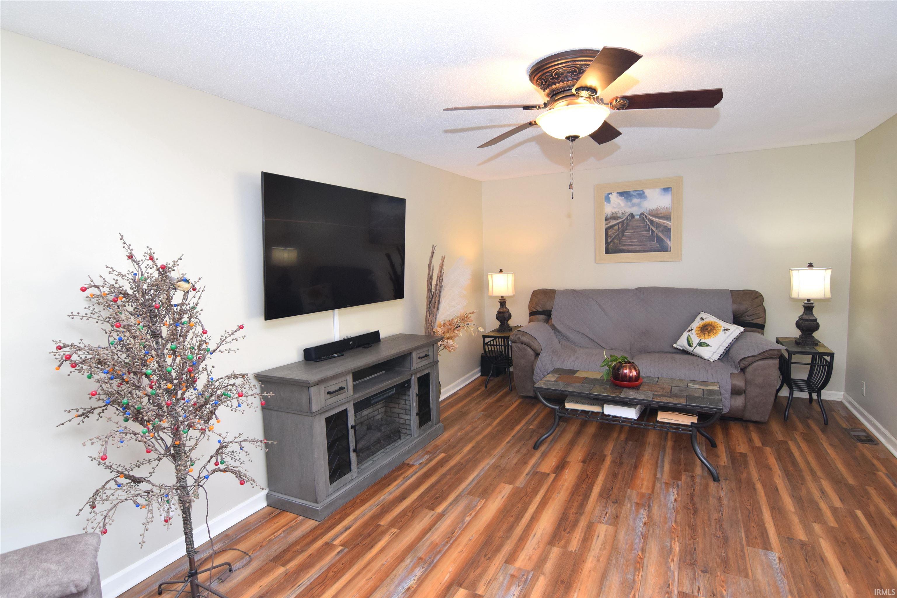 3301 East Miami Trail Muncie, IN 47302 - Photo 16 of 36