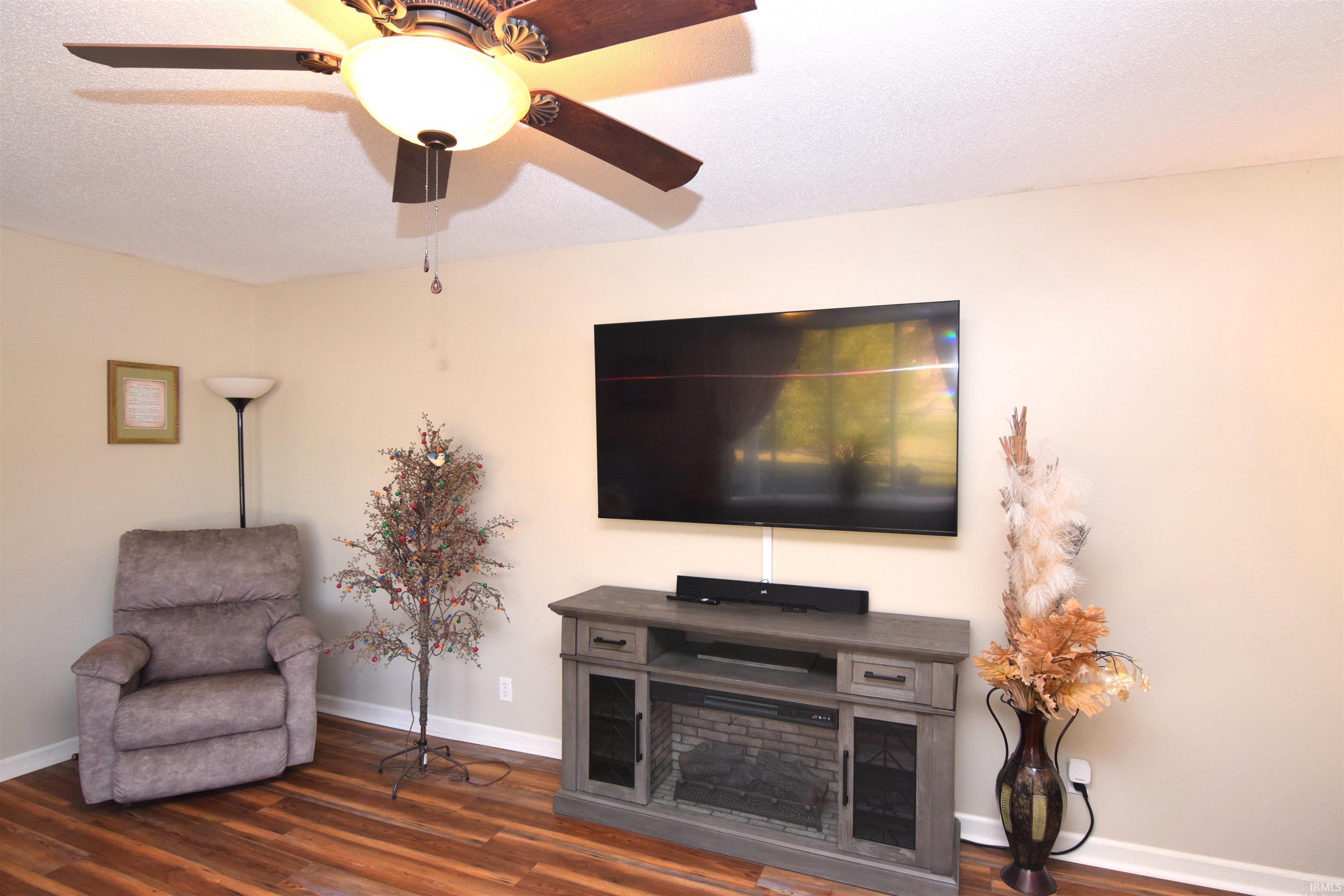 3301 East Miami Trail Muncie, IN 47302 - Photo 17 of 36