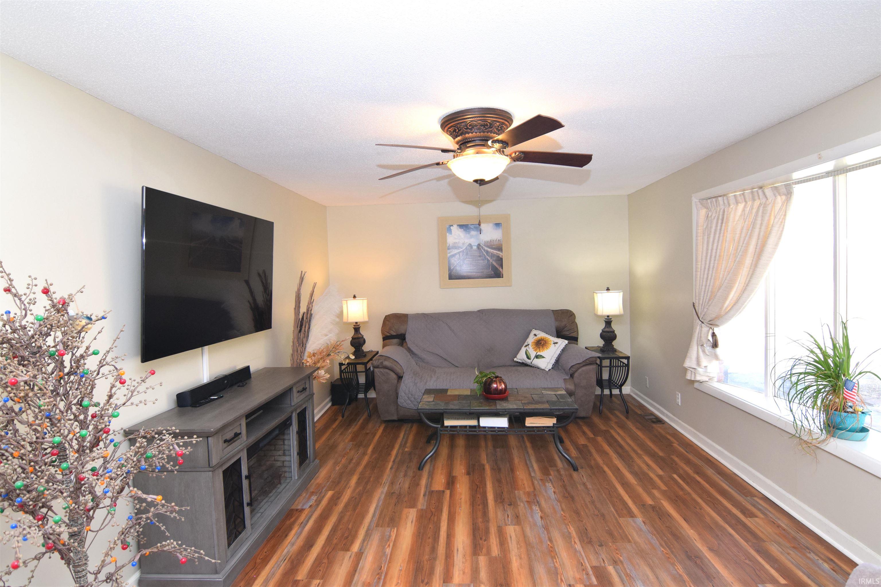 3301 East Miami Trail Muncie, IN 47302 - Photo 6 of 36