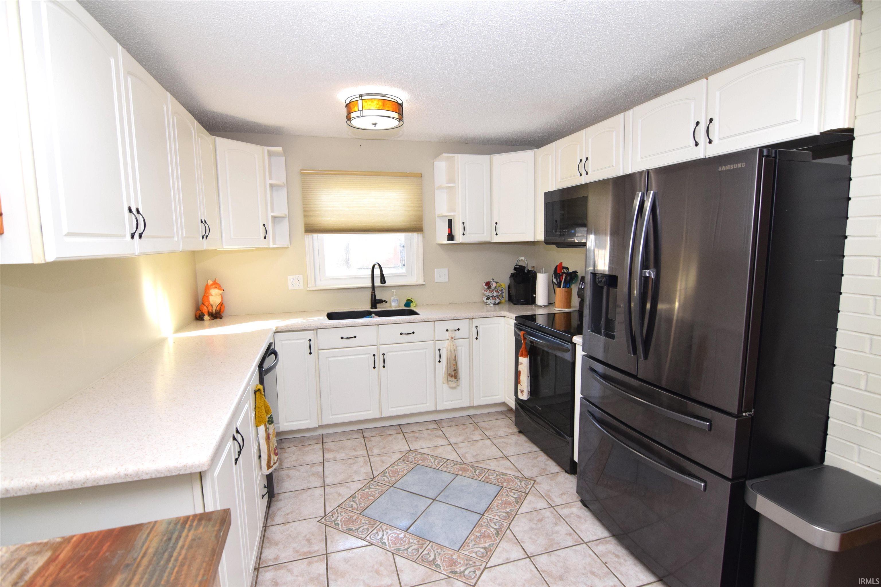 3301 East Miami Trail Muncie, IN 47302 - Photo 9 of 36