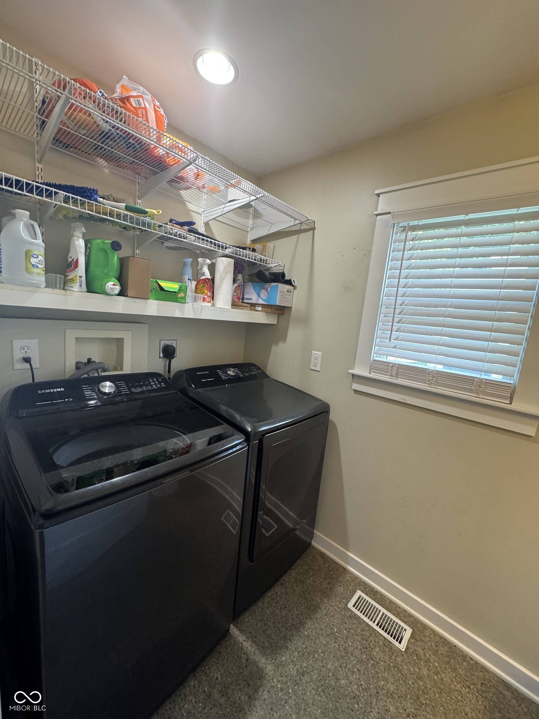 2216 Newton Street Columbus, IN 47201 - Photo 23 of 30