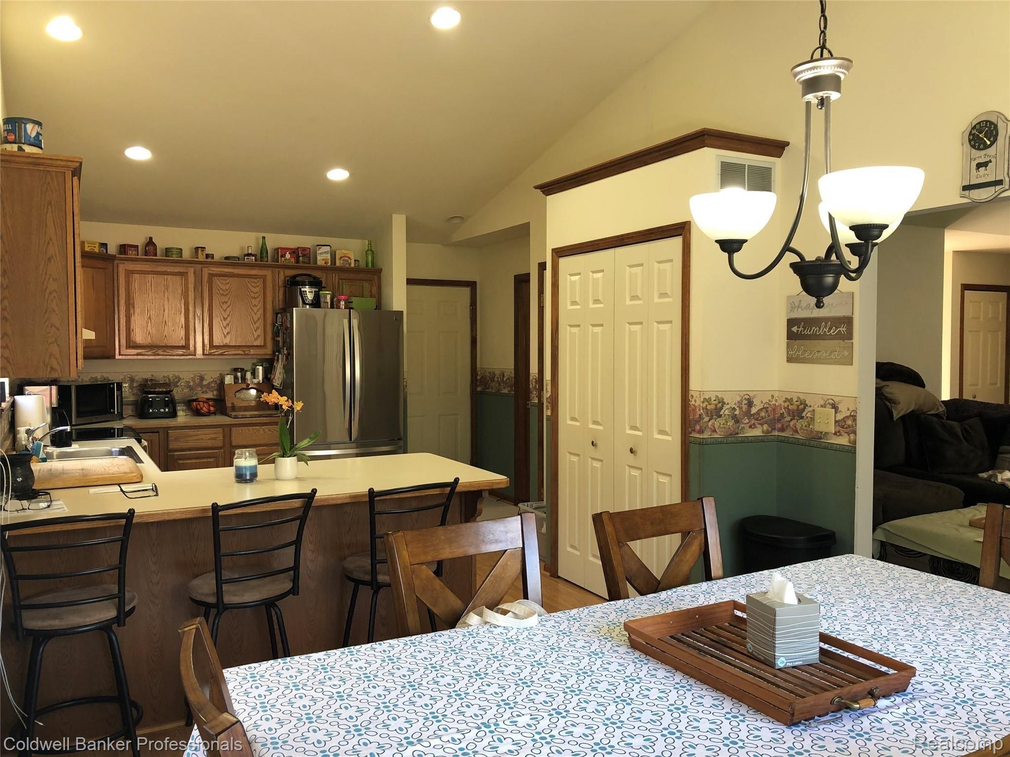 72 Barnes Lake Road North Branch, MI 48461 - Photo 7 of 40 Open Floor concept