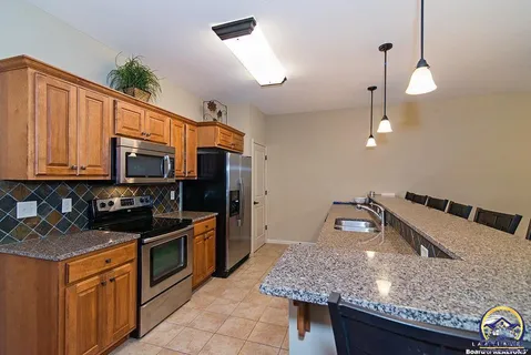 $550,000 | 2250 Lake Pointe Drive, Lawrence, KS 66049