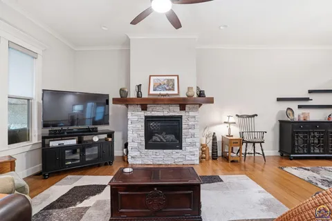 $550,000 | 2250 Lake Pointe Drive, Lawrence, KS 66049