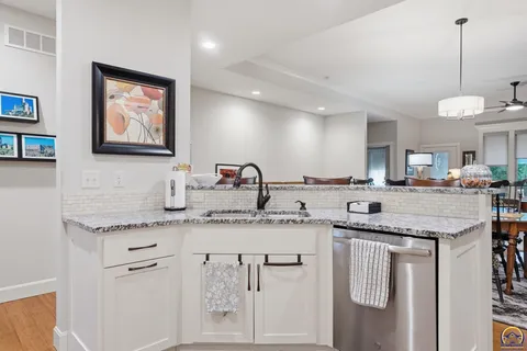 $550,000 | 2250 Lake Pointe Drive, Lawrence, KS 66049