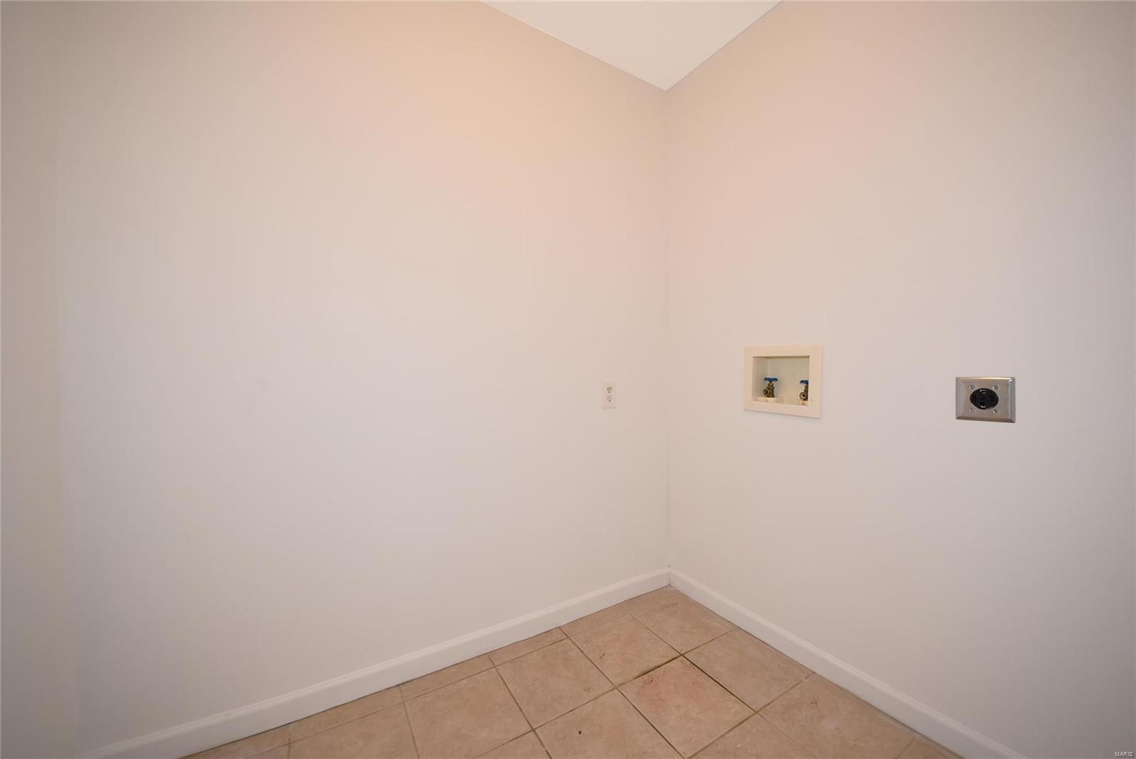 5 Hemingway Court Weldon Spring, MO 63304 - Photo 22 of 48