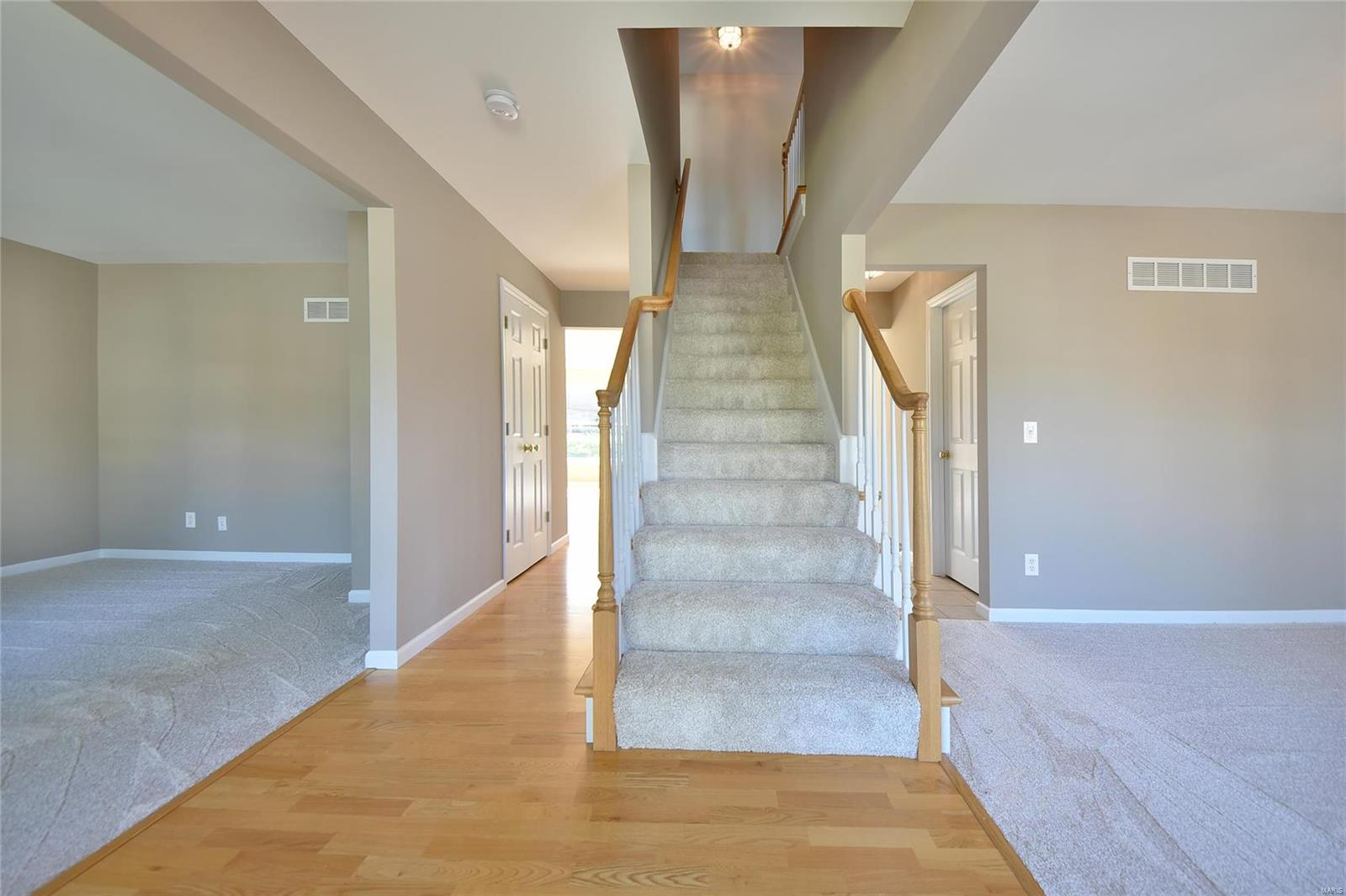 5 Hemingway Court Weldon Spring, MO 63304 - Photo 8 of 48