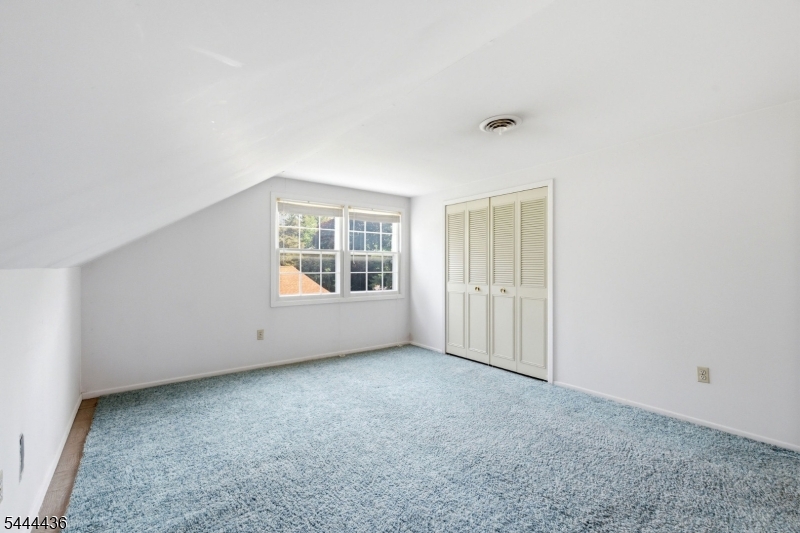 23 Sweetbriar Road Somerset, NJ 08873 - Photo 31 of 49