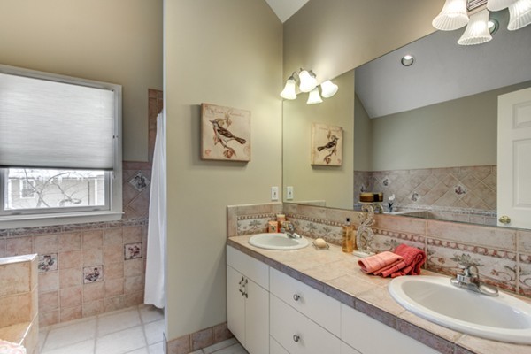 4 Hunt Road Lexington, MA 02421 - Photo 14 of 28 Gallery Image 14