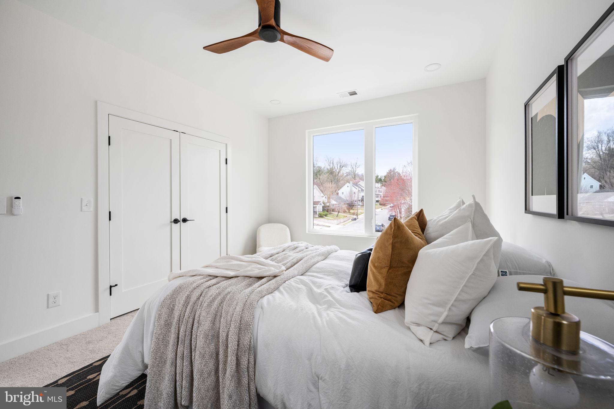 2001 North George Mason Drive Arlington, VA 22207 - Photo 19 of 50