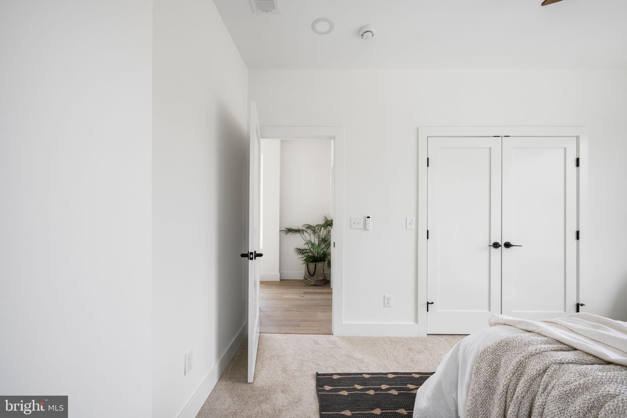 2001 North George Mason Drive Arlington, VA 22207 - Photo 20 of 50