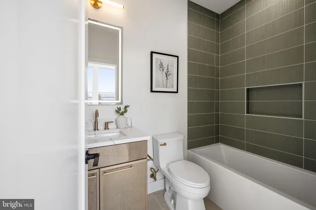 $11,000 | 2001 North George Mason Drive, Arlington, VA 22207