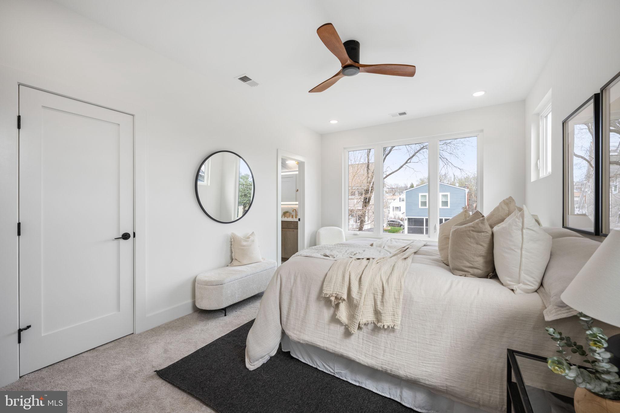 2001 North George Mason Drive Arlington, VA 22207 - Photo 30 of 50