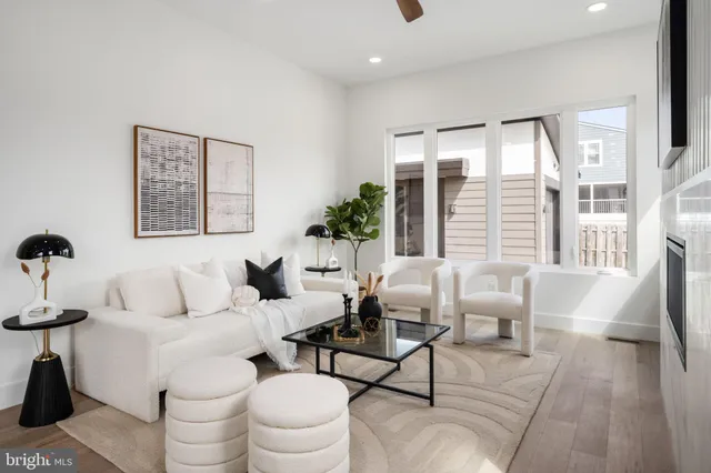 $11,000 | 2001 North George Mason Drive, Arlington, VA 22207