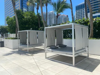 $5,400 | 951 Brickell Avenue, Unit 2011, Miami, FL 33131