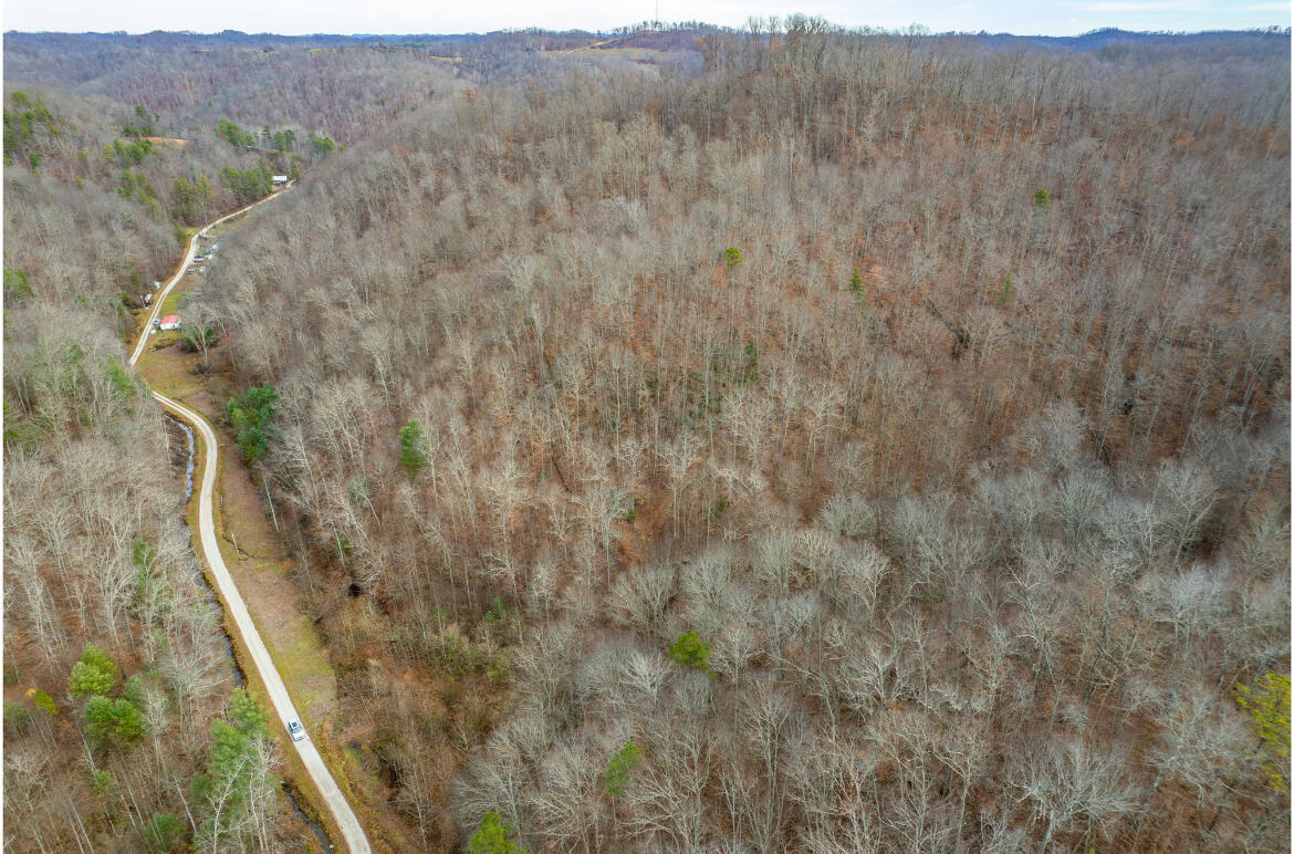9999 Stable Branch Road Salyersville, KY 41465 - Photo 5 of 20 IMG_8995