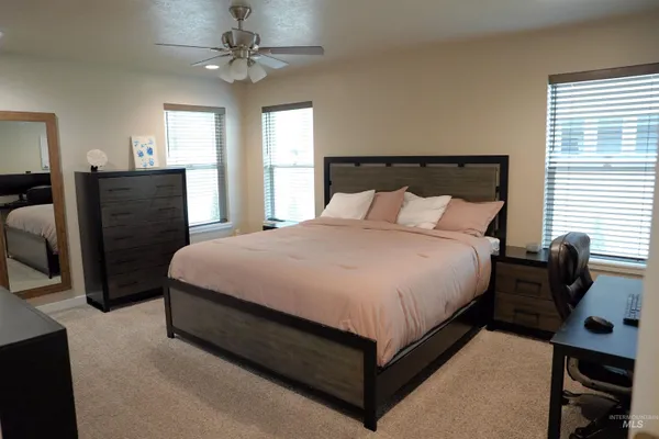 $599,999 | 33 Wapiti Ct Garden Valley, Garden Valley, ID 83622