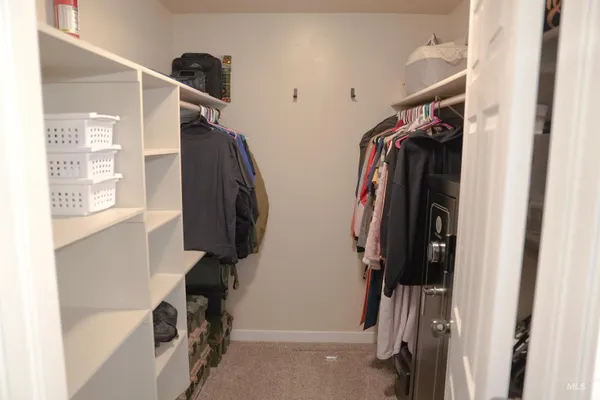 $599,999 | 33 Wapiti Ct Garden Valley, Garden Valley, ID 83622