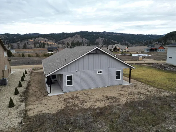 $599,999 | 33 Wapiti Ct Garden Valley, Garden Valley, ID 83622