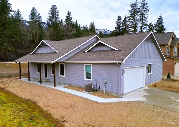 $599,999 | 33 Wapiti Ct Garden Valley, Garden Valley, ID 83622