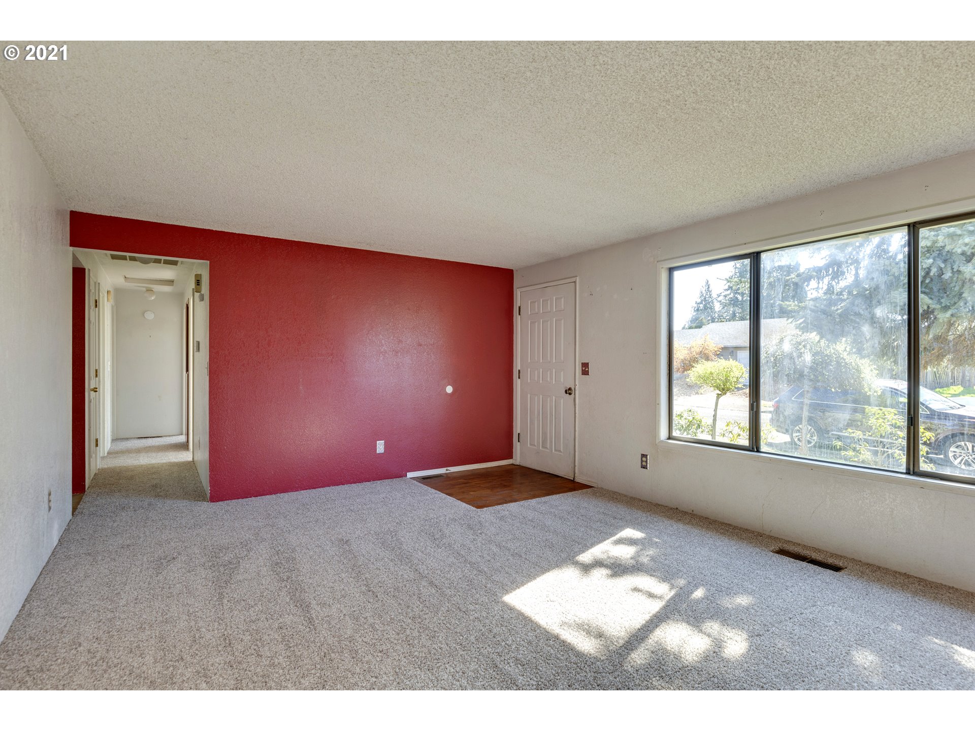 3757 9th Street Hubbard, OR 97032 - Photo 5 of 19 Gallery Image 5