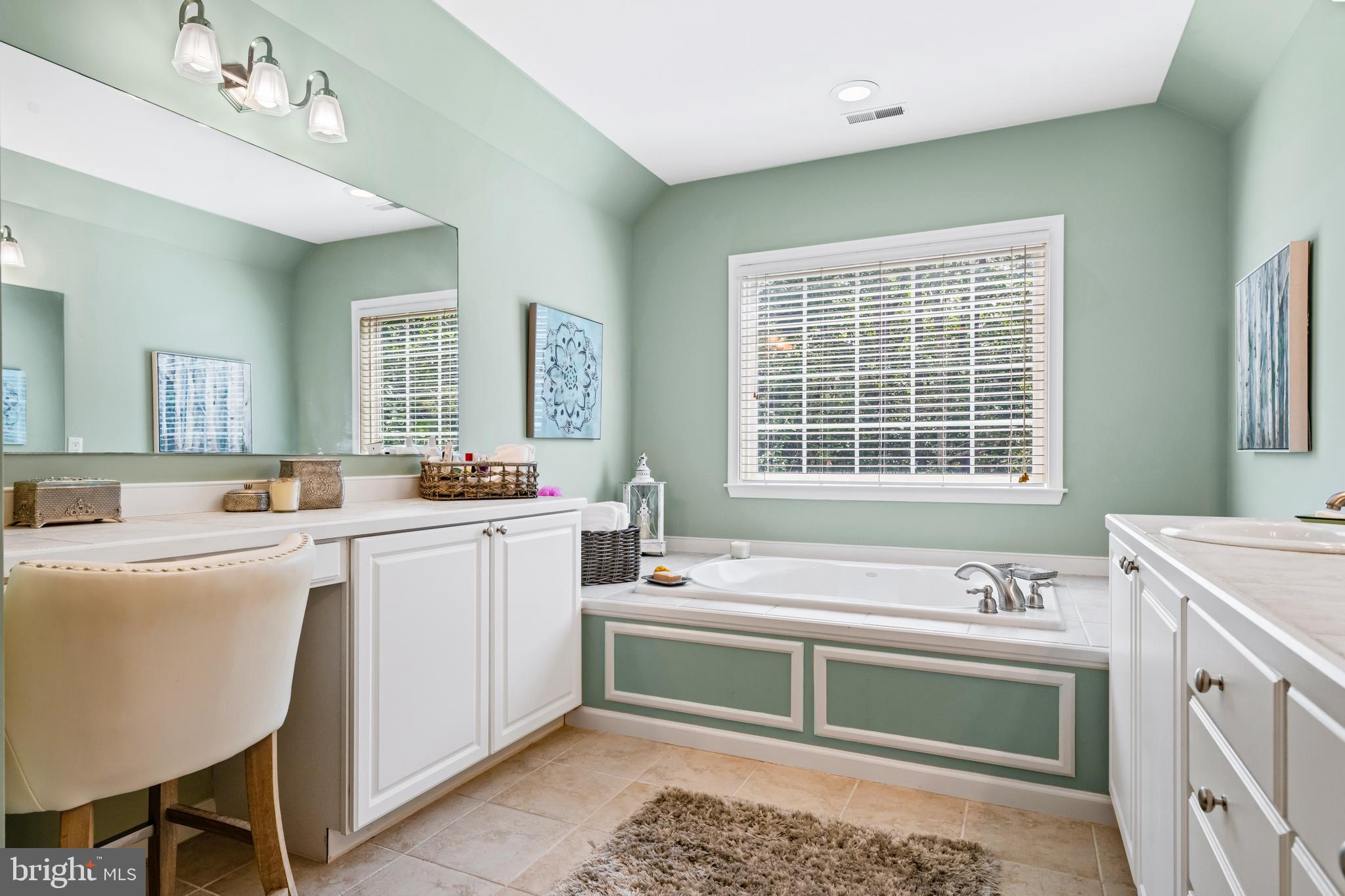 2 Somerton Square Medford, NJ 08055 - Photo 43 of 76