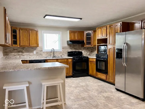 $199,000 | 301 Illinois Street, Farmersburg, IN 47850