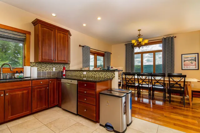 $1,250,000 | 166 Woods Road West, Ludlow, VT 05149