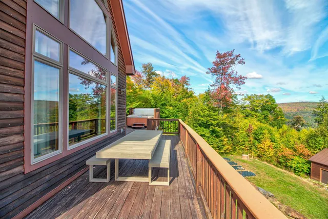 $1,250,000 | 166 Woods Road West, Ludlow, VT 05149