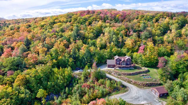 $1,250,000 | 166 Woods Road West, Ludlow, VT 05149