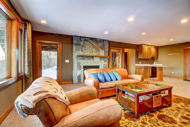 $1,250,000 | 166 Woods Road West, Ludlow, VT 05149