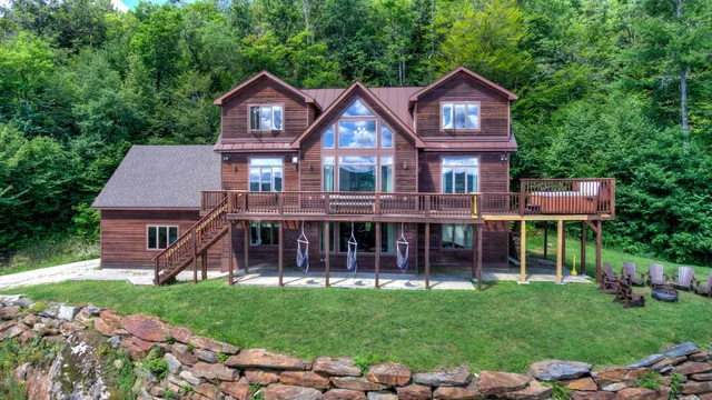 $1,250,000 | 166 Woods Road West, Ludlow, VT 05149