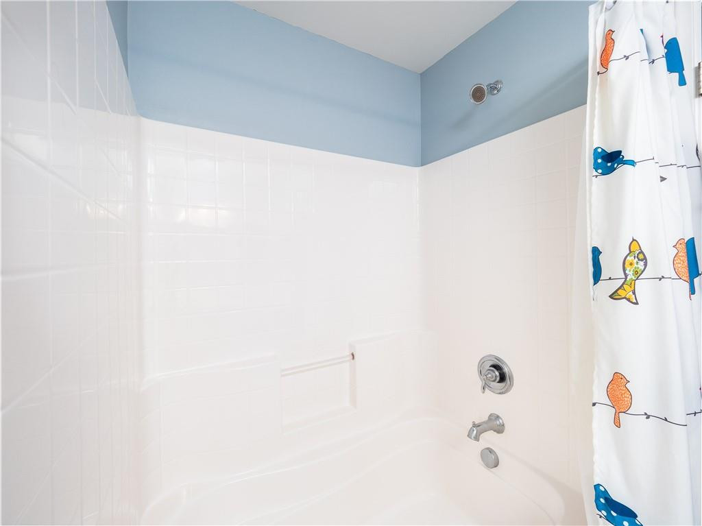 306 Green Pasture Road Mebane, NC 27302 - Photo 19 of 35 a bathroom with a shower