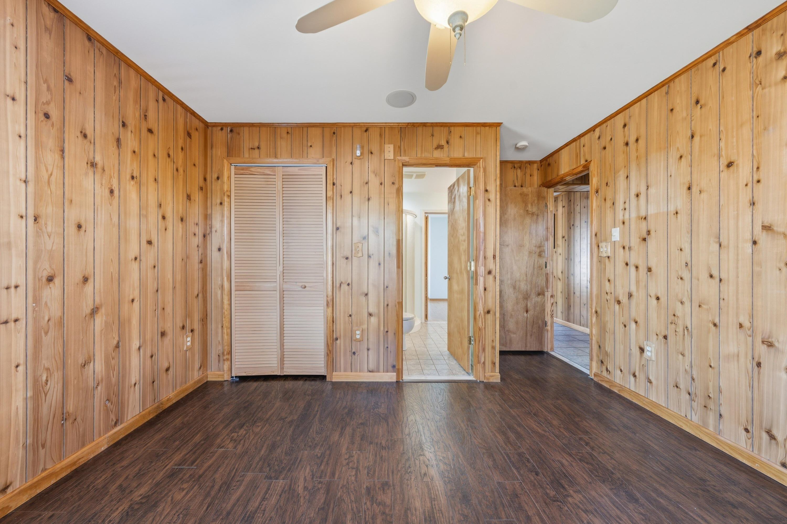337 Emerald Point Penhook, VA 24137 - Photo 23 of 77 Bedroom