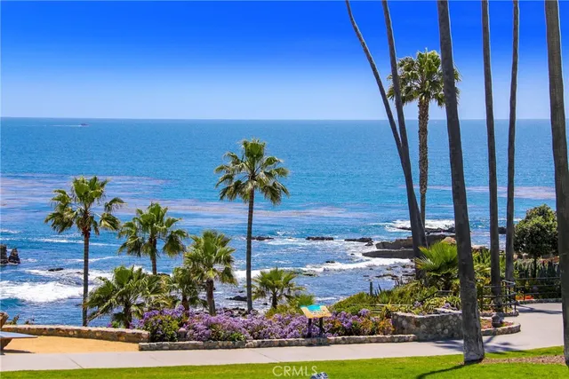 $8,350 | 376 Cliff Drive, Unit D, Laguna Beach, CA 92651