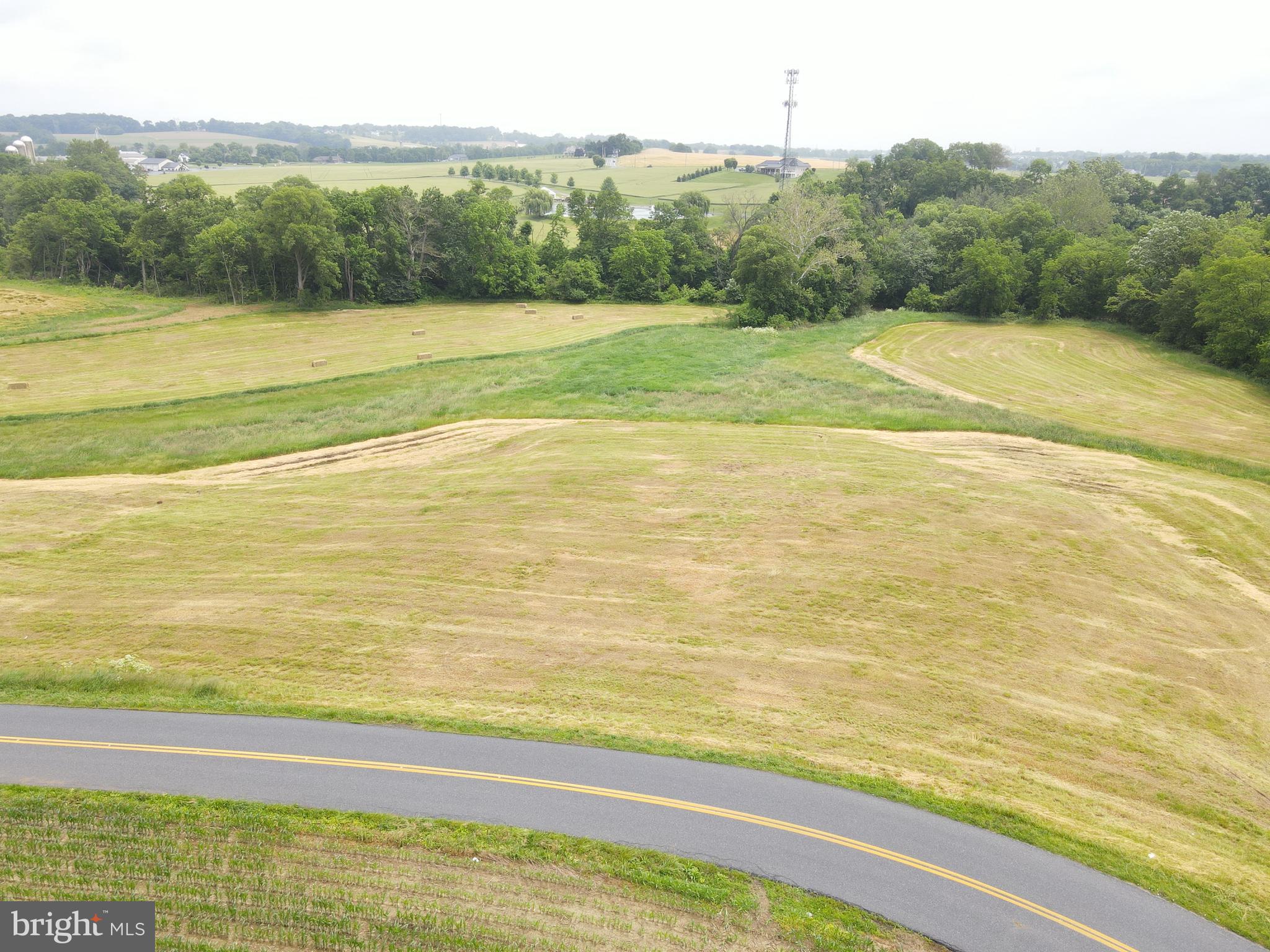 180 Range Road Mount Joy, PA 17552 - Photo 54 of 75 a view of an ocean and beach