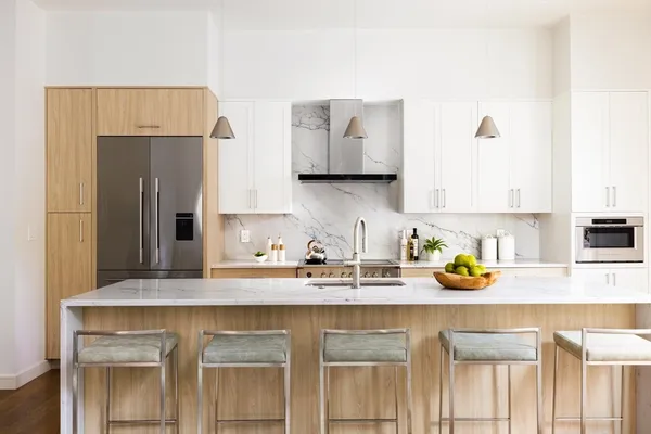 $2,649,000 | 21 Kent Square, Unit 1, Brookline, MA 02446